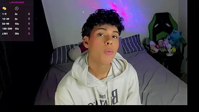 Snapshot of dani_angels__ chatting on February 2025 06:54:01 AM dani angels online show from February 2025 06:54:01 AM