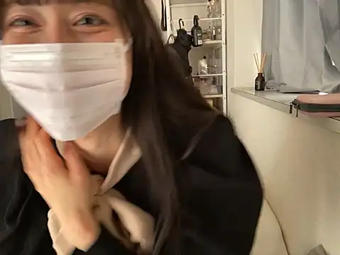 Snapshot of riken_jp chatting on January 2025 04:49:01 AM riken jp online show from January 2025 04:49:01 AM