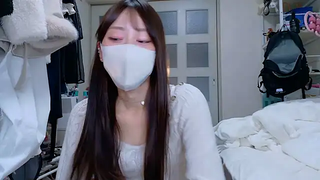 Snapshot of riken_jp chatting on November 2025 07:03:02 AM riken jp online show from November 2025 07:03:02 AM