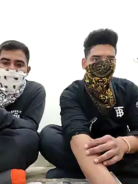 13lusty online show from January 2025 05:09:01 AM