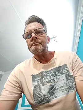 itsmeyes69 online show from January 2025 02:31:02 PM