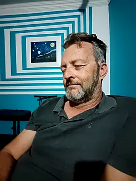 itsmeyes69 online show from February 2025 10:58:01 PM