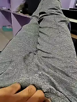 Snapshot of braveman999 chatting on January 2025 04:11:01 PM braveman999 online show from January 2025 04:11:01 PM