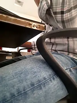 Snapshot of braveman999 chatting on February 2026 07:04:01 AM braveman999 online show from February 2026 07:04:01 AM