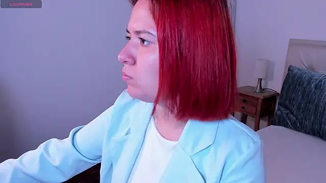 zoes milee online show from February 2025 11:17:01 AM