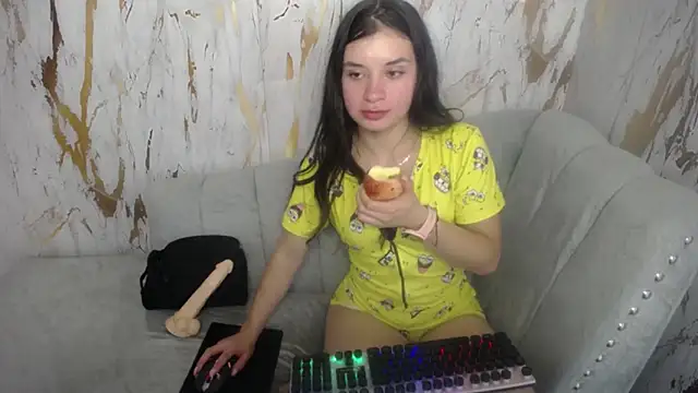 Sarita v  online show from February 2025 03:59:02 PM