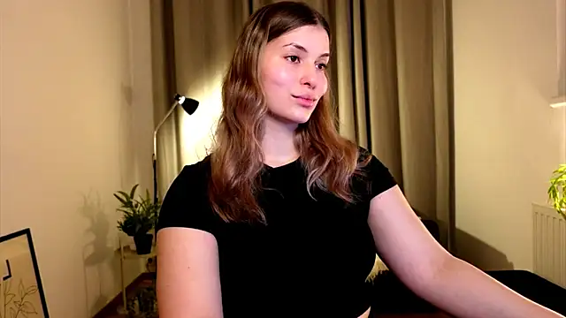 ShyHotNerd online show from January 2025 05:33:02 PM