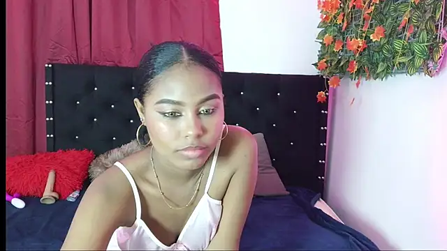 Snapshot of Allison_hot33 chatting on October 2025 03:03:02 AM Allison hot33 online show from October 2025 03:03:02 AM