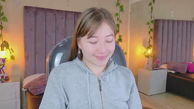 Dahlia Rousse online show from January 2026 07:34:01 AM