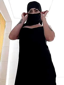 taylorsmiiith  online show from February 2025 07:17:02 PM