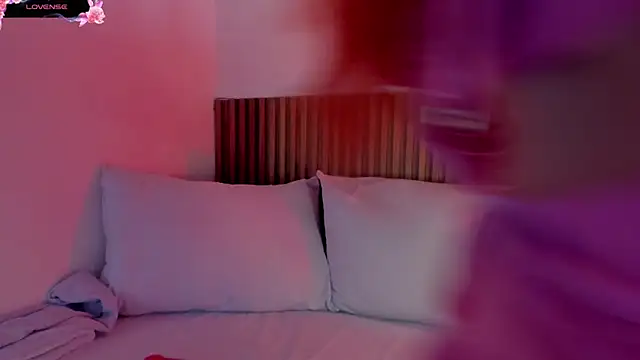 alliss ginger  online show from November 2025 07:39:02 PM