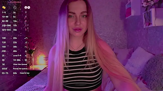 Mika Rayy online show from March 2025 08:48:01 PM