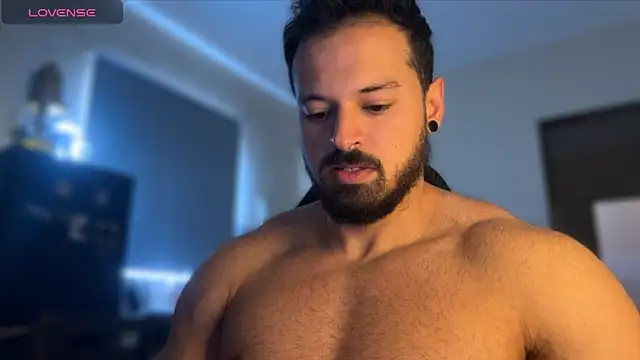 Lucasfit24 online show from November 2025 01:56:02 PM