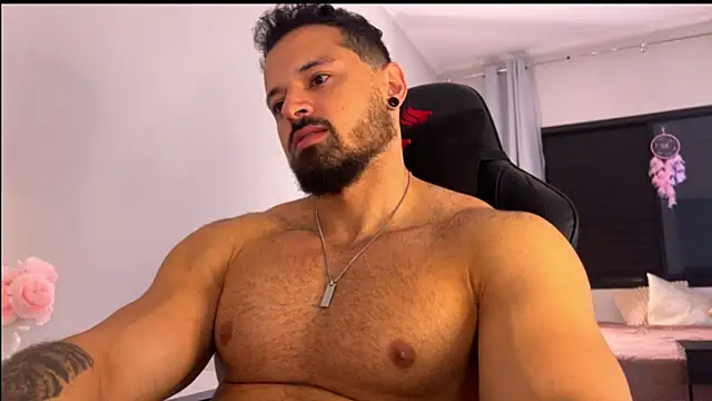 Lucasfit24 online show from November 2025 03:28:02 PM