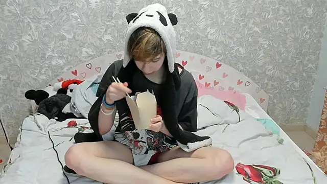 Snapshot of Timothy_Fox chatting on March 2025 03:19:01 AM Timothy Fox online show from March 2025 03:19:01 AM