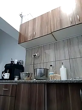 blondaf online show from November 2025 06:05:02 AM