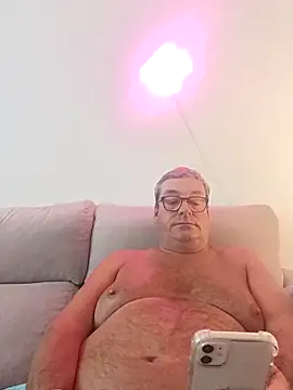 MountJohnXL online show from April 2026 01:23:02 AM