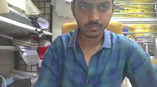 cute modell online show from March 2025 12:23:01 PM