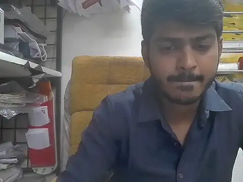 cute modell online show from March 2026 12:32:01 PM