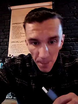 NathanNate0410 online show from January 2025 03:34:01 PM