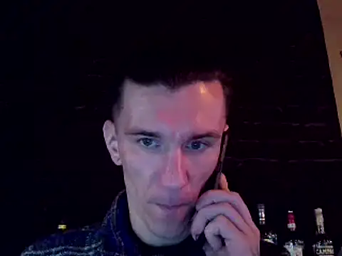 NathanNate0410 online show from January 2025 03:04:02 PM