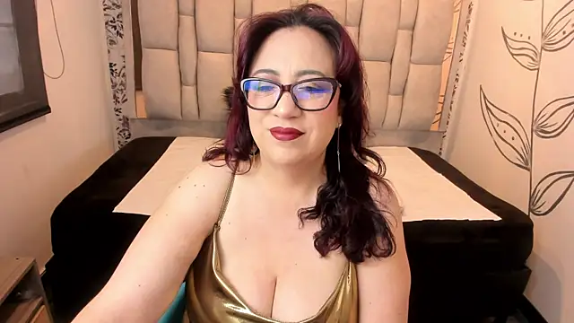 Victoria Adamns online show from November 2025 12:06:01 PM