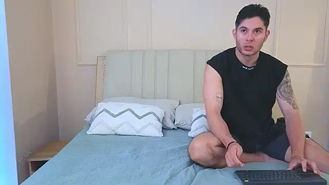 mr danni online show from June 2026 06:47:01 PM