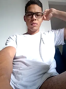 Snapshot of HornyTiger744 chatting on March 2026 07:20:02 PM HornyTiger744 online show from March 2026 07:20:02 PM