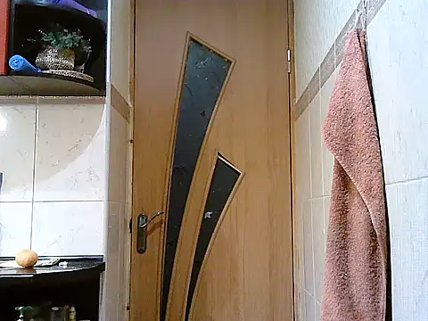 Snapshot of Yuliia30 chatting on February 2026 04:29:01 PM Yuliia30 online show from February 2026 04:29:01 PM