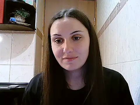 Yuliia30 online show from April 2026 06:53:02 PM
