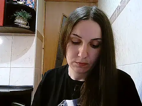 Yuliia30 online show from April 2026 05:29:01 PM