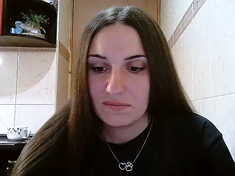 Yuliia30 online show from May 2026 04:27:02 PM