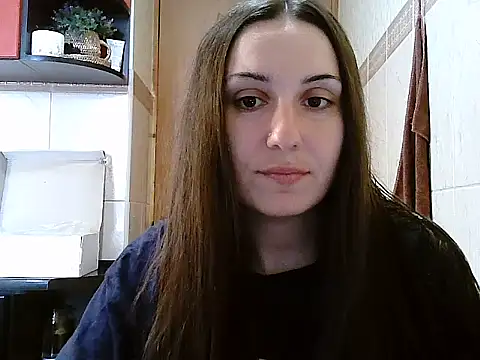 Yuliia30 online show from June 2026 03:47:01 PM