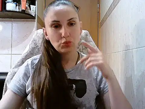 Yuliia30 online show from July 2026 03:03:01 PM