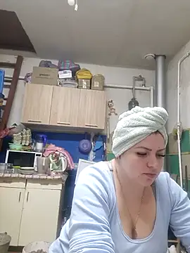 Jyleta online show from September 2025 08:54:01 PM