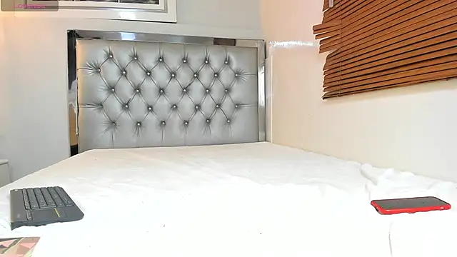 kathepickmanx online show from June 2026 06:52:02 AM