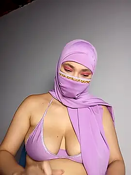 Eva abaad online show from December 2025 07:41:02 PM