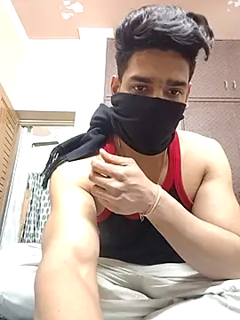 13horny13 online show from February 2025 02:00:01 PM