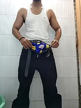 13horny13 online show from March 2025 03:05:01 PM
