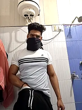13horny13 online show from March 2025 03:00:01 AM
