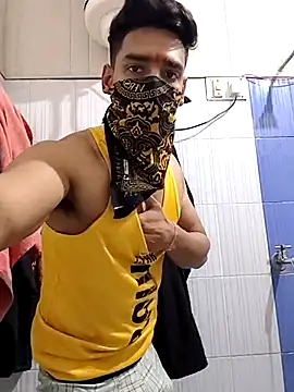 13horny13 online show from March 2025 11:47:01 PM