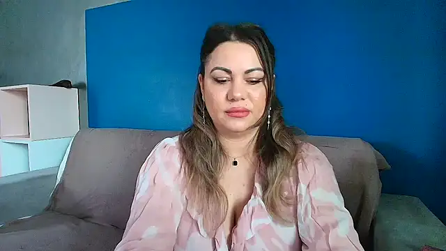 VixenVibesX online show from February 2025 12:35:02 PM