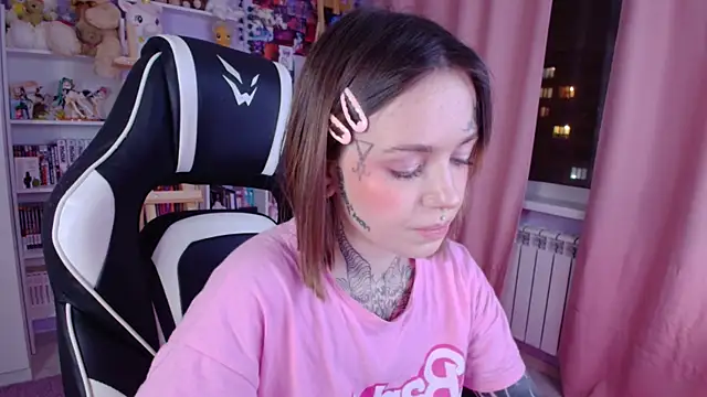 Catharsisi online show from March 2025 04:46:02 PM