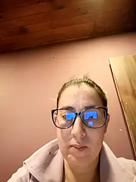 CHARLOTTE 1711 online show from May 2026 11:11:01 PM