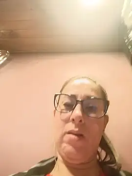 CHARLOTTE 1711 online show from May 2026 03:02:01 AM