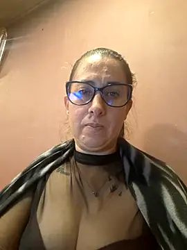 CHARLOTTE 1711 online show from May 2026 04:19:01 AM