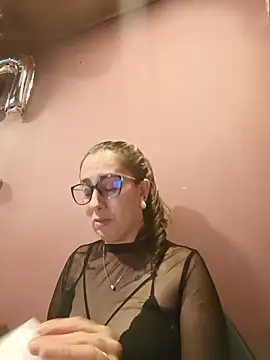 CHARLOTTE 1711 online show from May 2026 03:13:02 AM