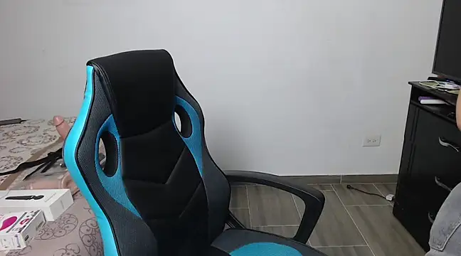 juli love11 online show from March 2025 11:48:01 PM