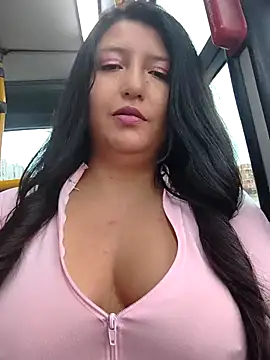 Melyy Edii online show from April 2026 10:45:02 PM