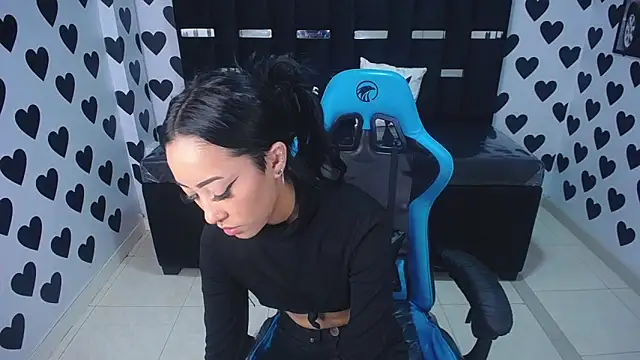 Snapshot of victoria_ricci_a chatting on February 2025 04:36:02 PM victoria ricci a online show from February 2025 04:36:02 PM